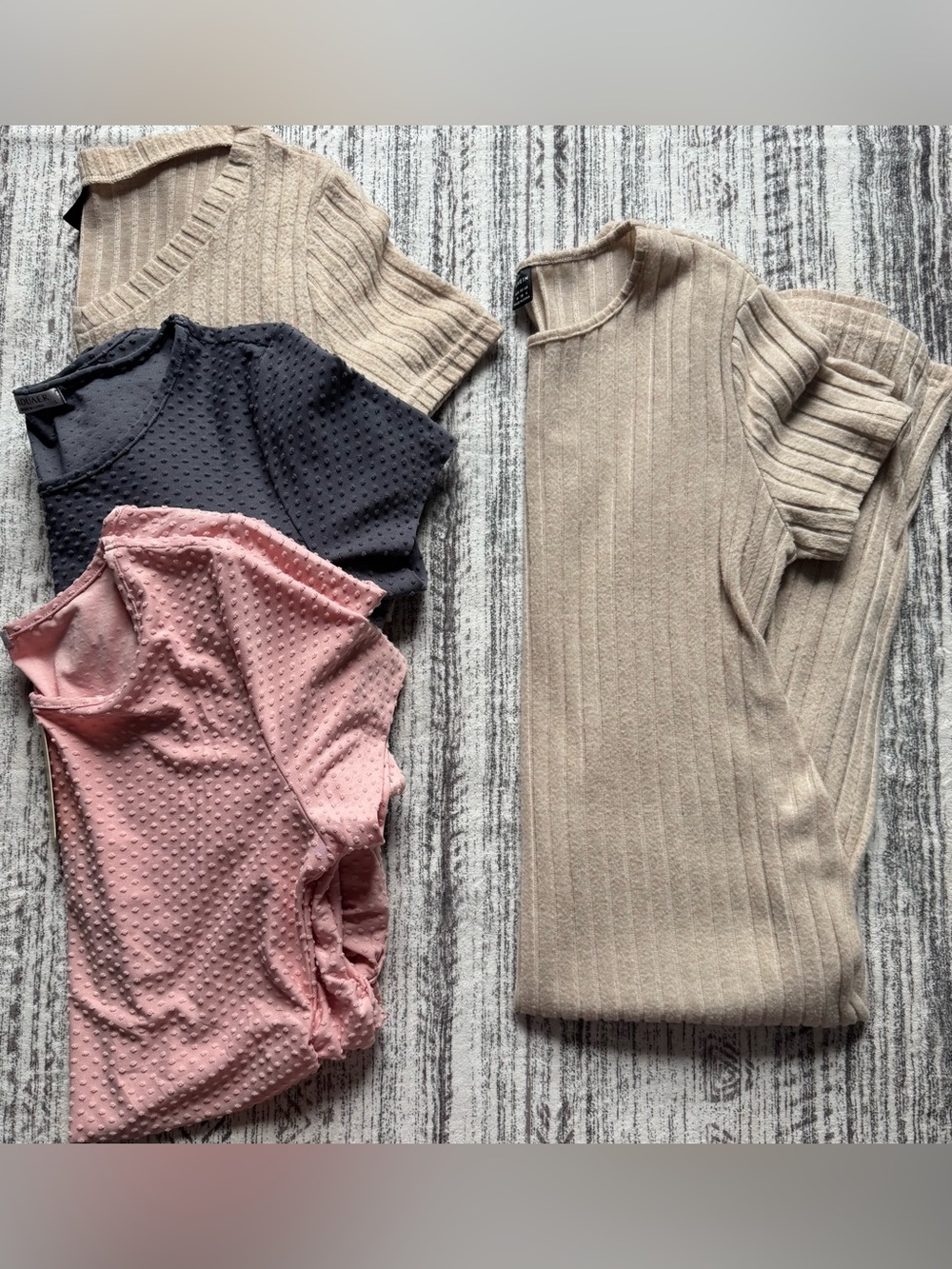 Maternity clothing bundle size M, L & XL